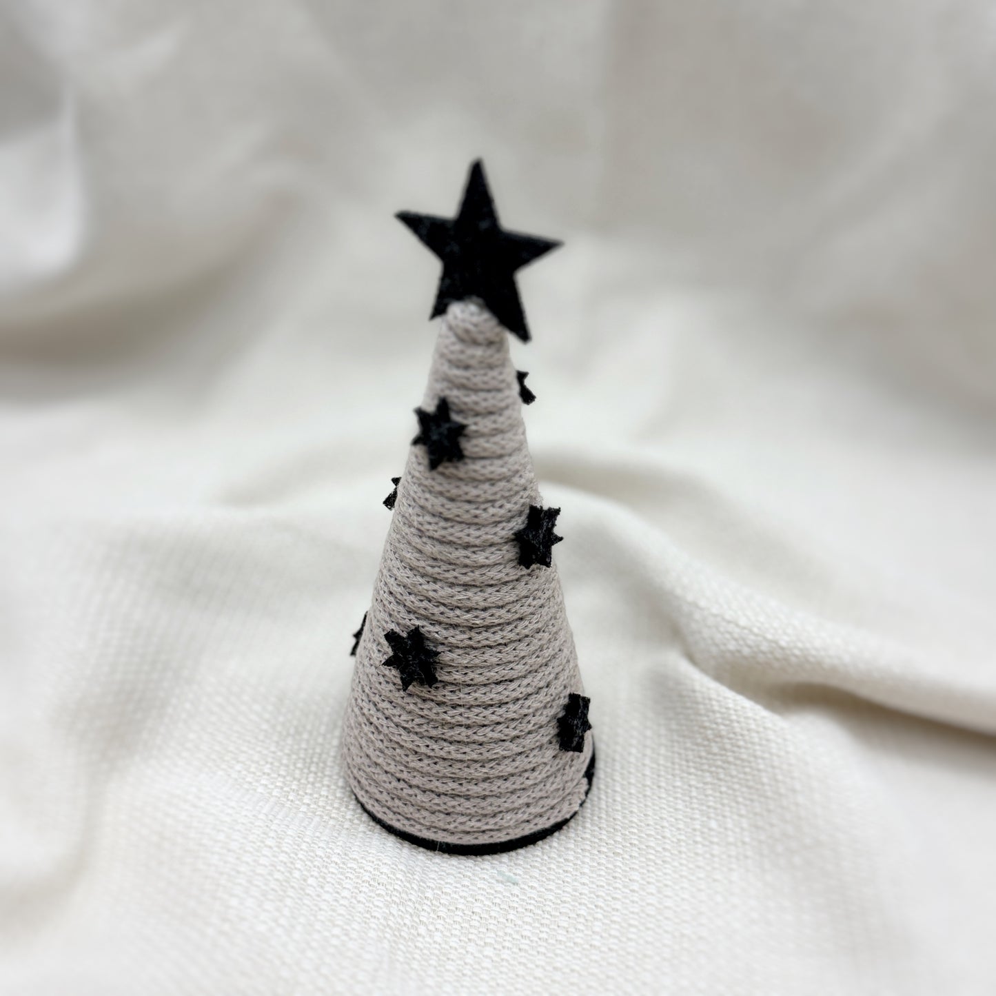 Makramee-Weihnachtsdeko Baum